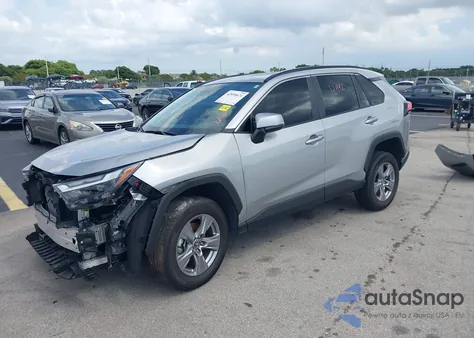 2024 Toyota Rav4 Xle z USA, uszkodzony, nr VIN 2T3W1RFV2RW344310
